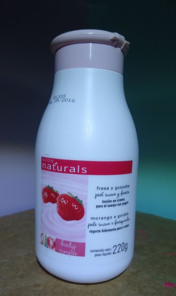 Avon Naturals iogurte morango e goiaba 220g